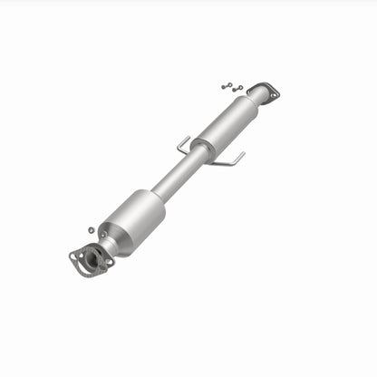 MagnaFlow 2015 Kia Optima 2.4L Direct Fit Catalytic Converter (California Grade)