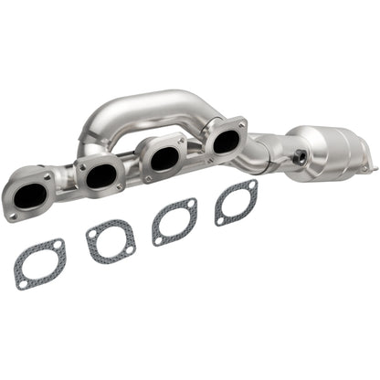 MagnaFlow Direct Fit Catalytic Conv BMW 99-03 540I 4.4L / 99-01 740I/740IL 4.4L California - P/S