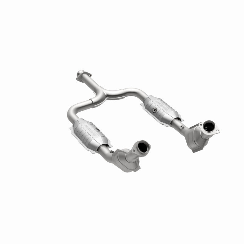 MagnaFlow Direct Fit Catalytic Converter 99-01 Mustang 3.8L 50S