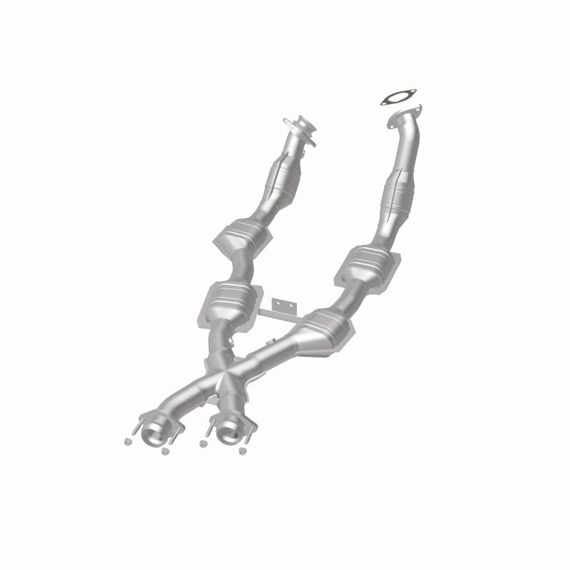 MagnaFlow Direct Fit Catalytic Converter 96-98 Mustang GT 4.6L 50S