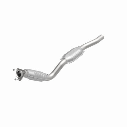 MagnaFlow Direct Fit Catalytic Converter 04-06 Dodge Ram SRT-10 8.3L Passenger Side