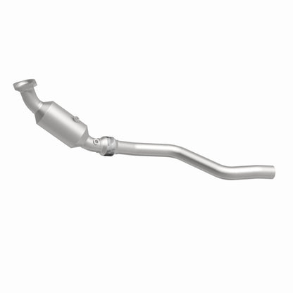 MagnaFlow Direct Fit Catalytic Converter 2005 Chrysler 300C 5.7L V8 / 2005 Dodge Magnum 5.7L V8