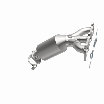 MagnaFlow Direct Fit Catalytic Converter 05-08 Kia Sportage 2.7L Passenger Side