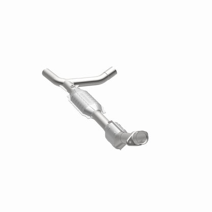 MagnaFlow Direct Fit Catalytic Converter 01-03 Ford E150 4.2L Passenger Side
