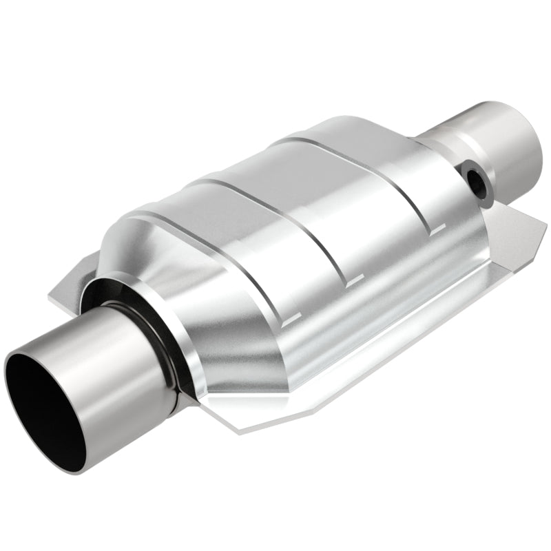 MagnaFlow Universal Catalytic Converter 2.5 W/Single O2 Boss