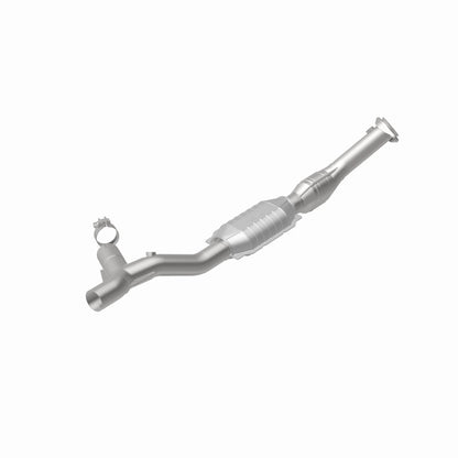 MagnaFlow Direct Fit Catalytic Converter 98 Ford Expedition 5.4L