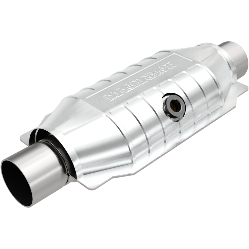 MagnaFlow Universal Catalytic Converter 2.25 Mid O2