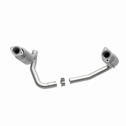 MagnaFlow 06 Mitsubishi Raider Direct Fit Catalytic Converter (California)