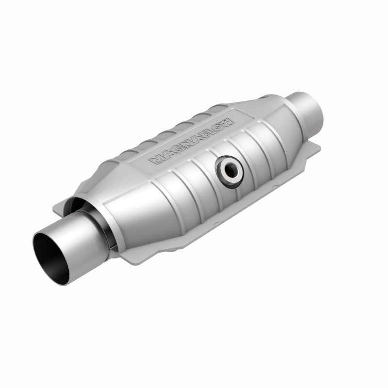 MagnaFlow Universal Catalytic Converter 2.25 inch Midbed O2 Rear CA