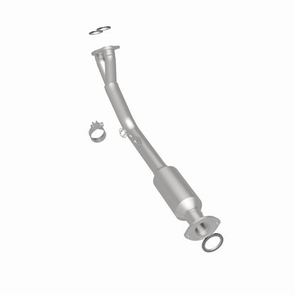 MagnaFlow Direct Fit Catalytic Converter California Grade 96-98 Toyota 4Runner 2.7L