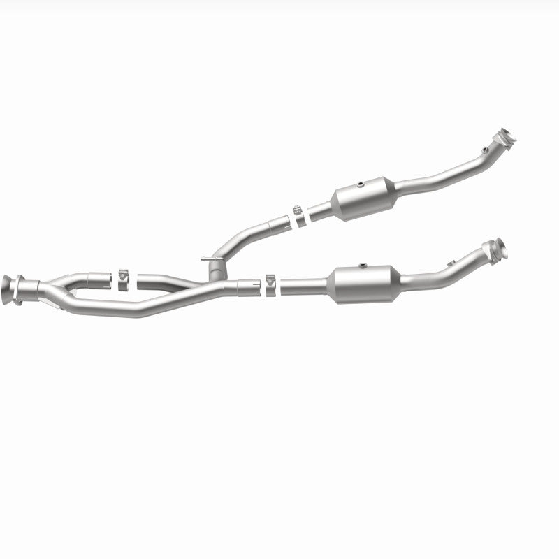 MagnaFlow 20-21 Ford Transit-150 Single Underbody V6 3.5L RWD Direct-Fit Catalytic Converter