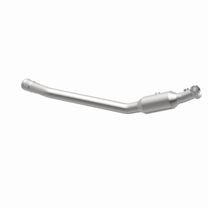 MagnaFlow Direct Fit Catalytic Converter 13-14 Mercedes-Benz GL450 V8 4.6 OEM Underbody