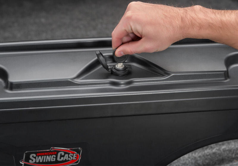 UnderCover 16-20 Nissan Titan Drivers Side Swing Case - Black Smooth