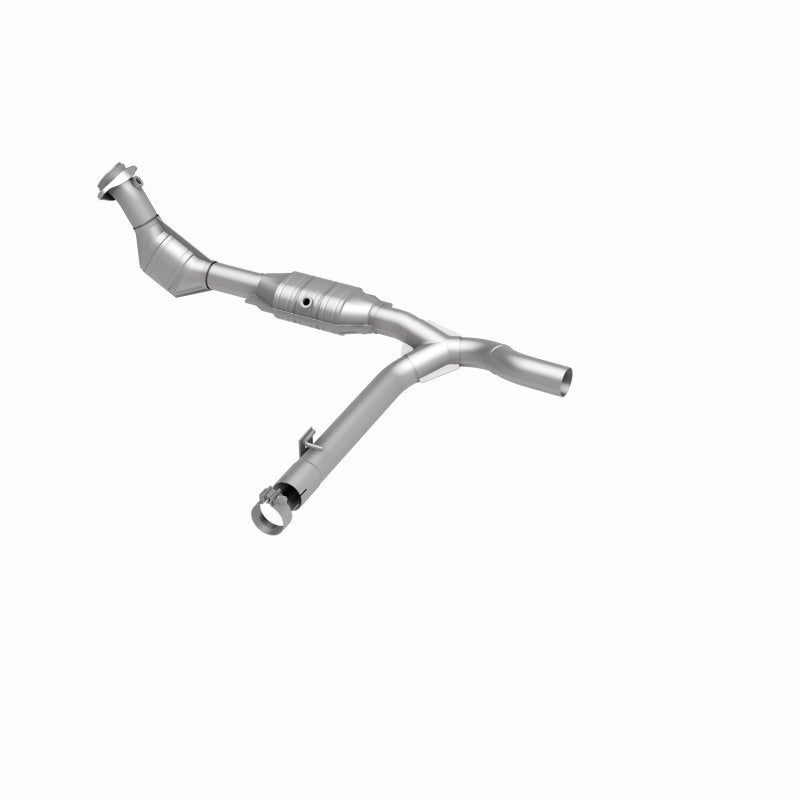 MagnaFlow Direct Fit Catalytic Converter 99-00 Ford F-150 4.6L