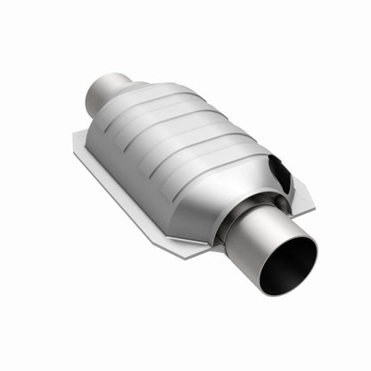 MagnaFlow Universal Catalytic Converter 3 W/Dual O2 Boss