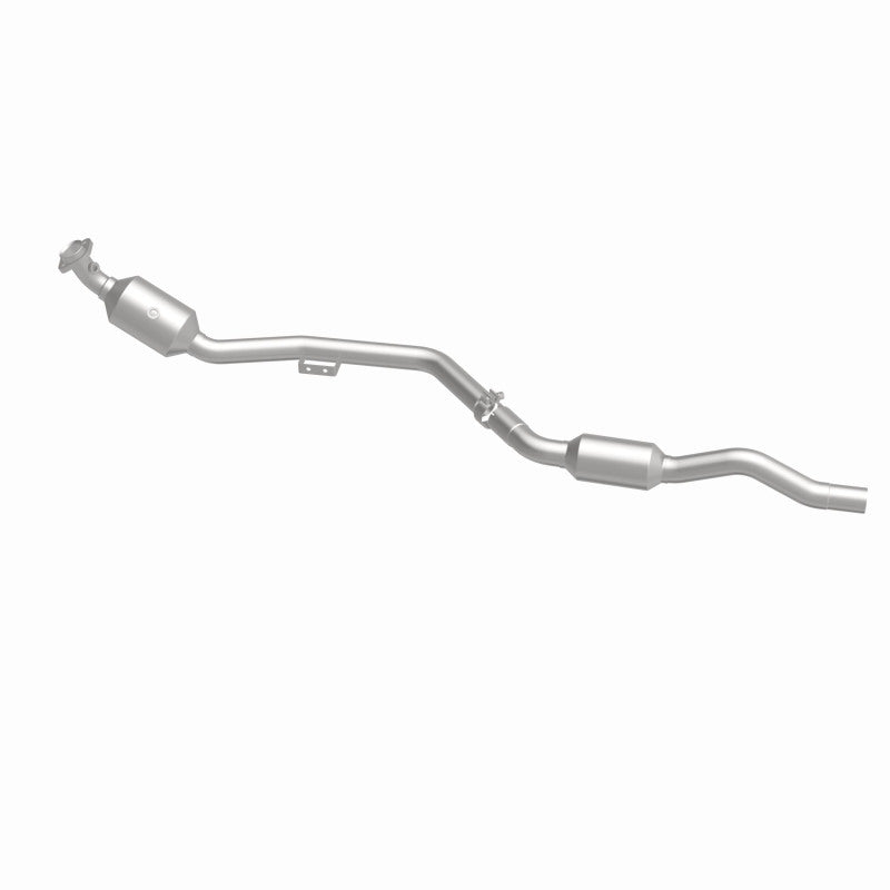 MagnaFlow Direct Fit Catalytic Converter 07-09 Mercedes E350 3.5L