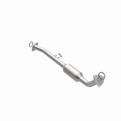 MagnaFlow Direct Fit Catalytic Converter OEM 2001-2004 Toyota Sequoia Underbody