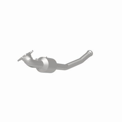 MagnaFlow 13-15 Dodge Durango V6 3.6L OEM Grade / EPA Compliant Direct-Fit Catalytic Converter