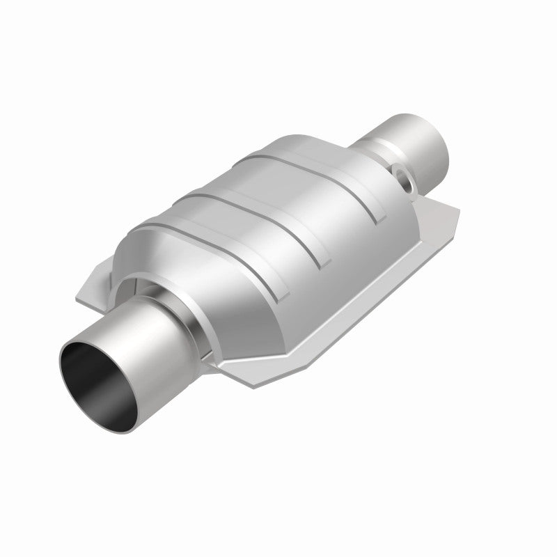 MagnaFlow Universal Catalytic Converter 2.5 W/Single O2 Boss