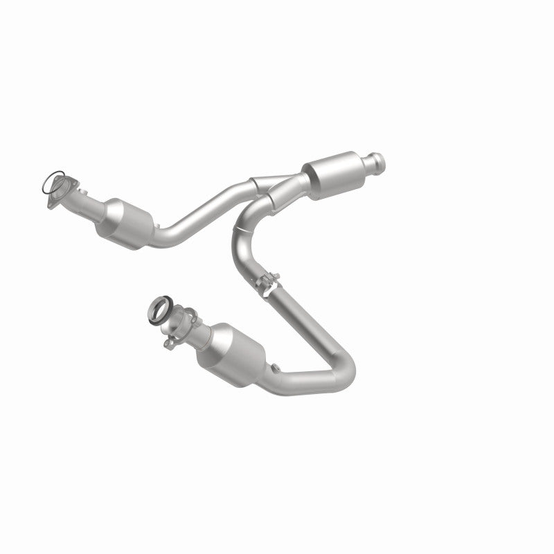 MagnaFlow 14-15 Chevrolet Silverado 1500 5.3L Direct-Fit Catalytic Converter