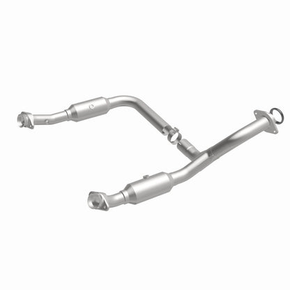 MagnaFlow DF Cat Conv 06-09 Ford Explorer/06-10 Mercury Mountaineer 4.6L Y-Pipe Assembly (49 State)