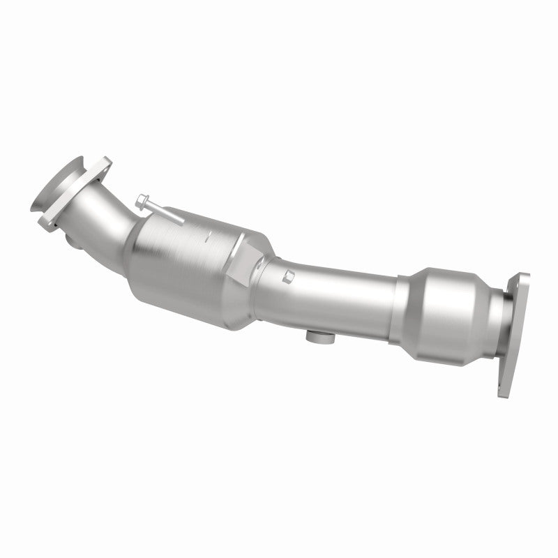 MagnaFlow Direct Fit Catalytic Converter 04-07 VW Touareg 4.2L Driver Side