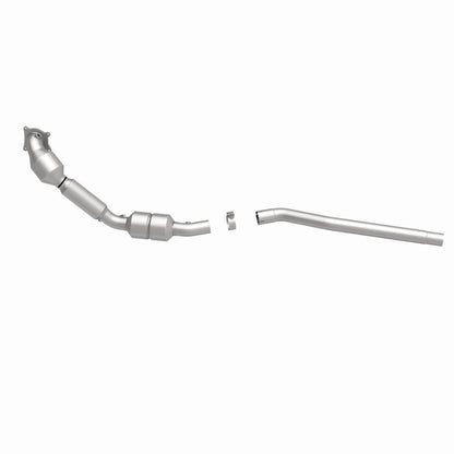 MagnaFlow Direct Fit Catalytic Converter 06-08 VW Passat 2.0L