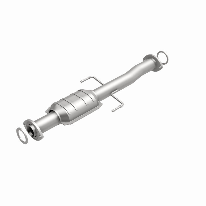 MagnaFlow Direct Fit Catalytic Converter 01-04 Toyota Tacoma 2.4L Rear