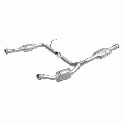 MagnaFlow DF Catalytic Conv 02-03 Ford Explorer 4.0L / 02-03 Mercury Mountaineer 4.0L (California)