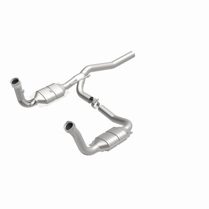 MagnaFlow Direct Fit Catalytic Converter 2009-2012 Dodge Nitro 3.7L Underbody