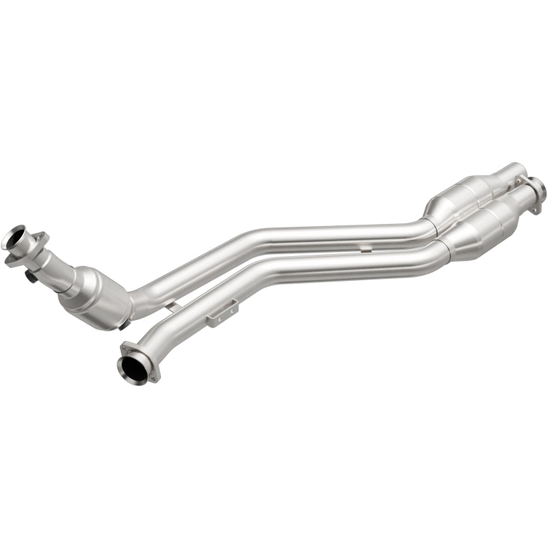 MagnaFlow Direct Fit Catalytic Converter 02-03 Mercedes CLK430 4.3L Passenger Side