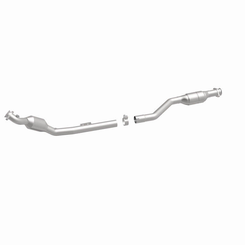 MagnaFlow Direct Fit Catalytic Converter 99-00 Mercedes E430 4.3L