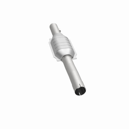 MagnaFlow Direct Fit Catalytic Converter 01-04 Jeep G/C 4.0L OEM