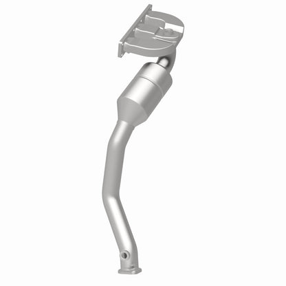 MagnaFlow Direct Fit Catalytic Converter BMW 5 01-03 front OEM