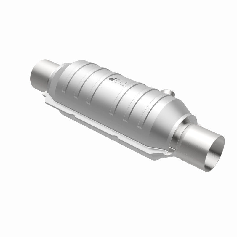 MagnaFlow Universal Catalytic Converter 2.50 OEM Angled O2