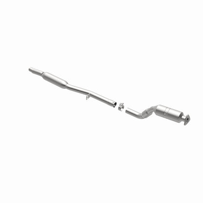 MagnaFlow Direct Fit Catalytic Converter 2005-2007 A6 QUATTRO 3.2L Underbody