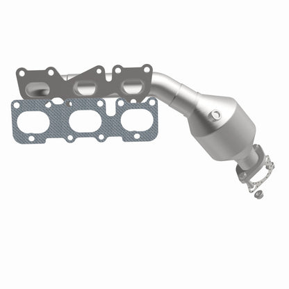 MagnaFlow Direct Fit Catalytic Converter 2009 Kia Borrego 3.8L Passenger Side