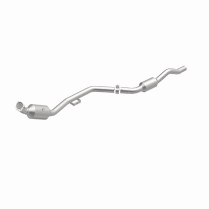 MagnaFlow Direct Fit Catalytic Converter OEM 2007 Mercedes-Benz E350 Underbody - 69.125in Length
