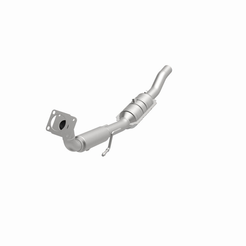 MagnaFlow Direct Fit Catalytic Converter 04-05 VW Jetta 2L