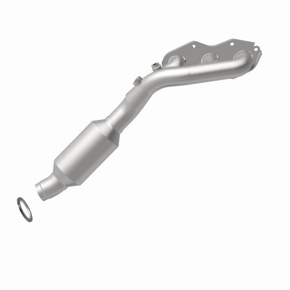 MagnaFlow Direct Fit Catalytic Converter 06-08 IS250/350 Passenger Side Manifold