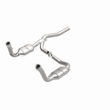 MagnaFlow Direct Fit Catalytic Converter 2009-2012 Dodge Nitro 3.7L Underbody