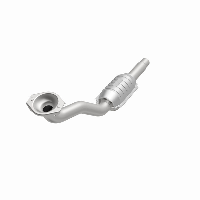 MagnaFlow Direct Fit Catalytic Converter VW 33.5X5X4 2/1.75