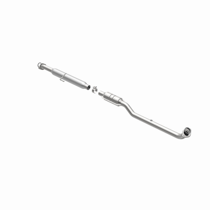 MagnaFlow Direct Fit Catalytic Converter 2012-2014 CAMRY 2.5L Underbody