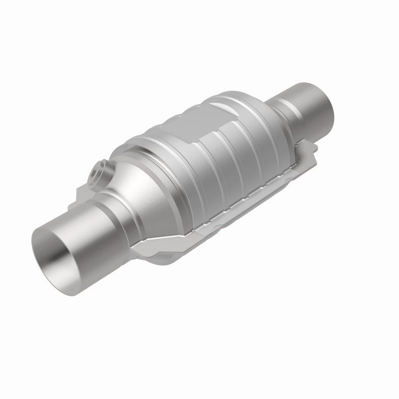 MagnaFlow Univ Cat Conv 2.5in Inlet/Outlet Ctr/Ctr Round 9in Body L x 5.125in W x 13in Overall L