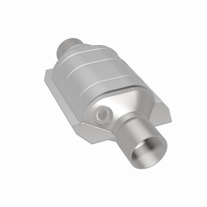 MagnaFlow Universal Catalytic Converter 2.5 W/Single O2 Boss