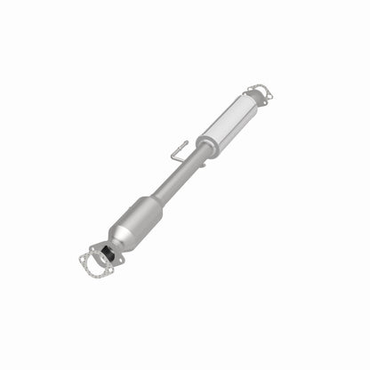 MagnaFlow Direct Fit Catalytic Conv 11-14 Sonata 2.4L Underbody (OEM Grade Federal / EPA Compliant)