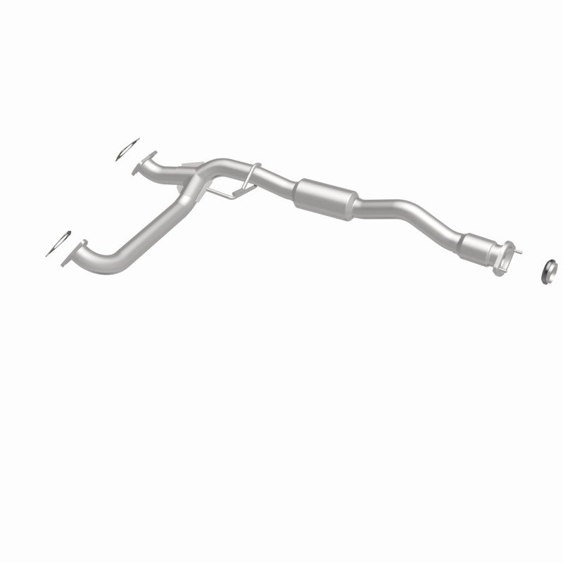 MagnaFlow Direct Fit Catalytic Converter 2015 Colorado 3.6 Underbody