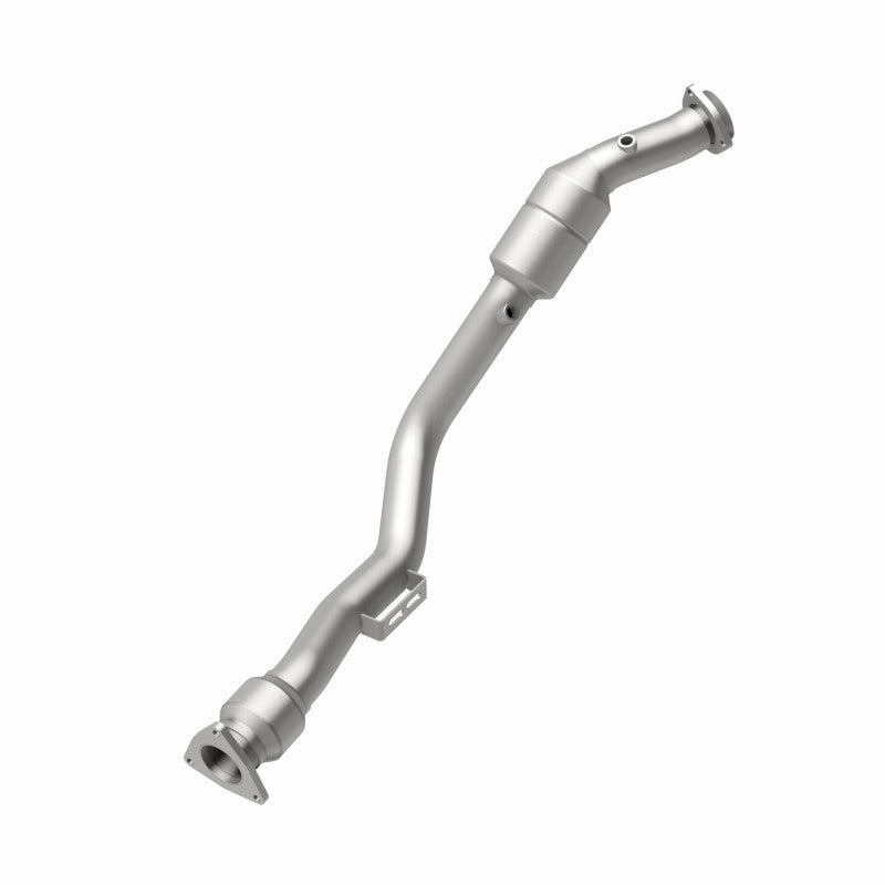 MagnaFlow Direct Fit Catalytic Converter 04-06 VW Phaeton 4.2L Driver Side Front