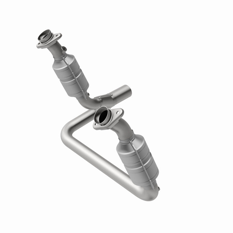 MagnaFlow Direct Fit Catalytic Converter 04 Dodge Durango 3.7L/4.7L