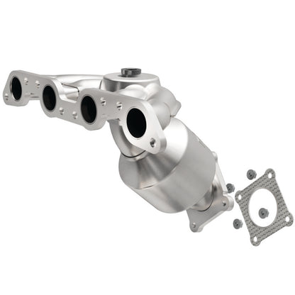 MagnaFlow Direct Fit Catalytic Converter 00-04 Dodge Neon 2L Manifold